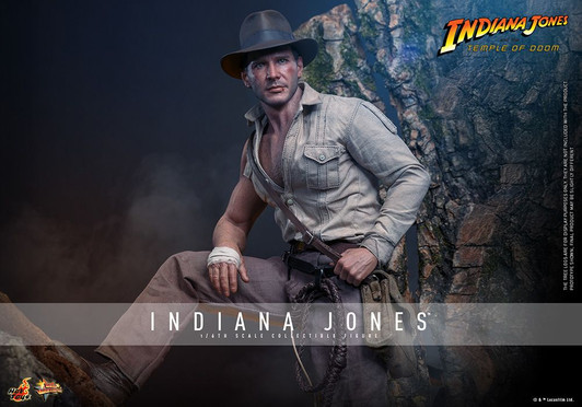 Hot Toys Movie Masterpiece - Indiana Jones 1/6 Scale Fully Poseable Figure (IJATTOD)