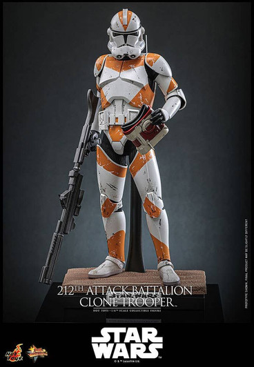 Hot Toys Movie Masterpiece -1/6 Fully Poseable Figure: 212th Attack Battalion Clone Troop (Star Wars: Revenge of the Sith)