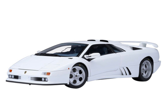 AUTOArt Autoart 1/18 Lamborghini Diablo SE30 Jota White Finished Model