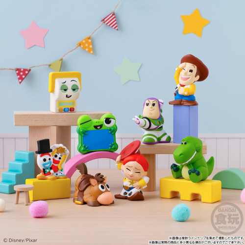 Disney Friends 9 Toy Story 5 BOX