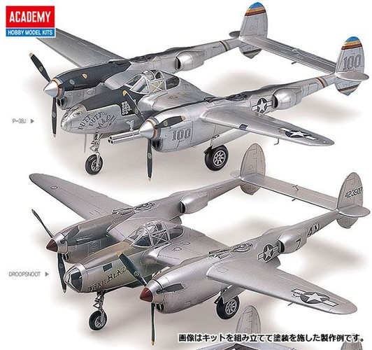 1/48 P-38 Lightning "combination Version" Plastic Model