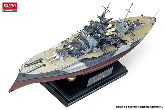 1/350 British Navy Battleship Hms Warspite Plastic Model