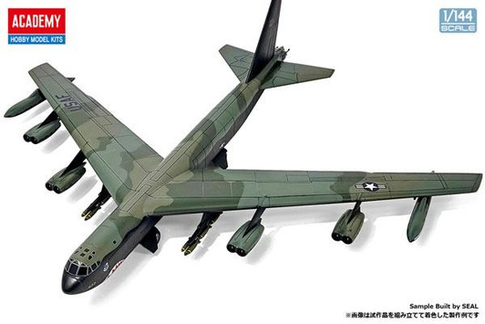 Other 1/144 B-52D Stratofortress Plastic Model