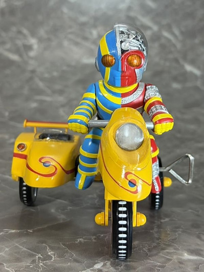 Art Storm EX Tricycle: Android Kikaider Type B Figure (Android Kikaider)