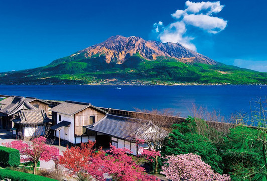 Beverly Jigsaw Puzzle 51-237 Sakurajima Sengan-en Kagoshima Japan (1000 Pieces)