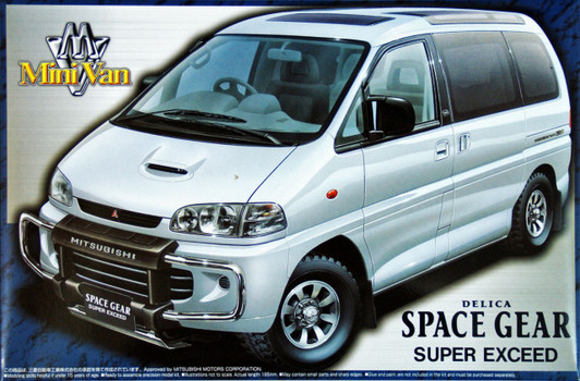 Aoshima 43967 Mitsubishi Delica Space Gear Super Exceed 1/24 Scale Kit
