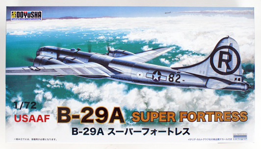 Doyusha USAAF B-29A Superfortress Enola Gay 1/72 Scale Plastic Model