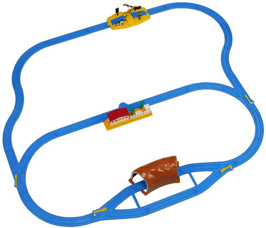 Takara Tomy Pla-Rail Plarail Basic Track Set (Starter Set)