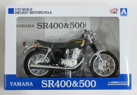 Aoshima Skynet 05863 YAMAHA SR400 Black Gold 1/12 Scale Finished Model Aoshima Skynet 05863 YAMAHA SR400 Black Gold 1/12 Scale Finished Model