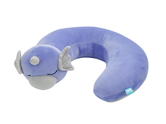 dragonite holding dratini plush