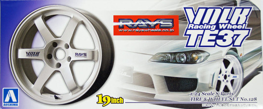 Aoshima 10013 Tire & Wheel Set No. 128 Volk Racing Wheel TE37 (White) 19 inch 1/24 Scale Kit