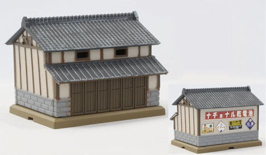 Rokuhan S028-1 Z Scale Tiled-Roof Barn with Billboard (Gray) 1pc (1/220 Z Scale)