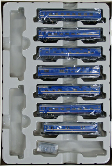 Rokuhan T017-1 Z Scale JR Series 24 Hokutosei East Japan/ Hokkaido 7 Cars Set