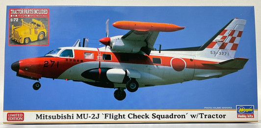 Hasegawa 1/72 Mitsubishi MU-2J Flight Inspection Team w/ Towing Vehicle Plastic Model