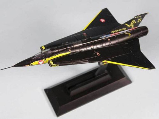 Pit-Road Skywave SNM-13 J-35O Draken Austria 1/144 Scale Assembled