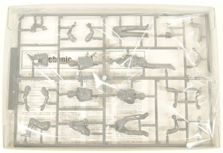 Fujimi Garage & Tool Series 1/24 GT3 Mechanic Plastic Model