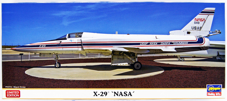 Hasegawa 02206 X-29 NASA 1/72 Scale Kit (4967834022065)