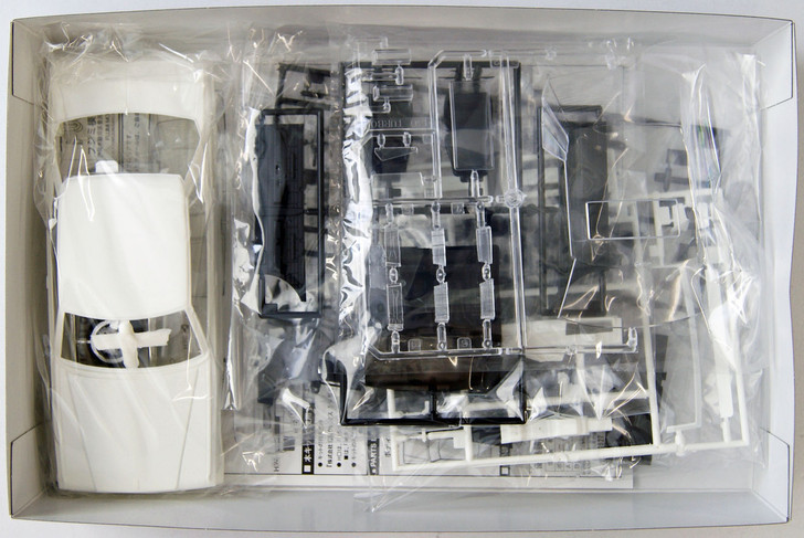 Fujimi ID-50 Nissan Cedric/ Gloria 430 Turbo Convertible 1/24 scale kit (4968728039527)