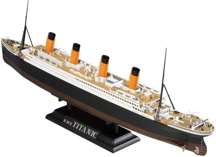 Doyusha 1/700 Sugo! R.M.S. Titanic LED Set Plastic Model