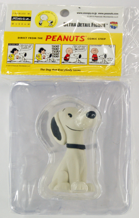 Medicom UDF-191 Ultra Detail Figure Peanuts Snoopy VINTAGE PACKAGE Version (4530956151915)