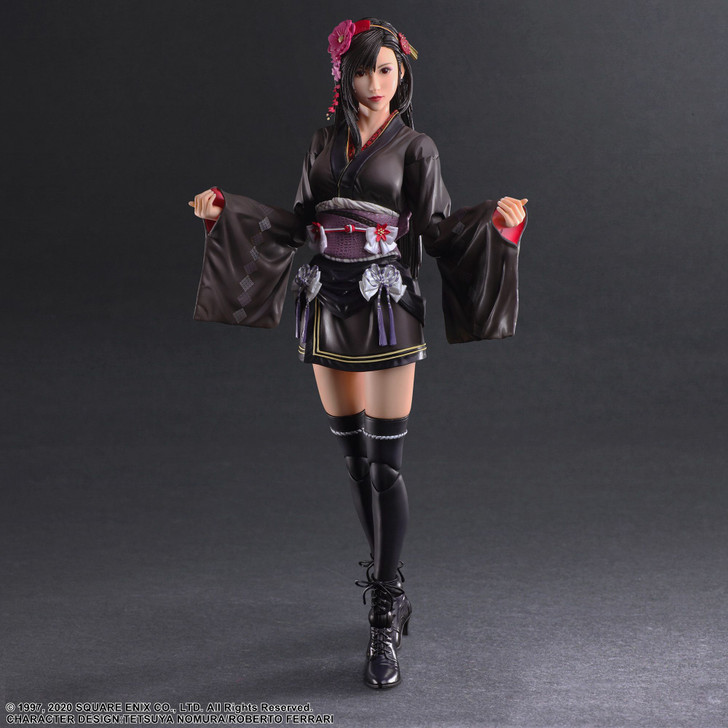 Square Enix Play Arts Kai Tifa Lockhart Exotic Style Dress Ver. Figure (Final Fantasy VII Remake)