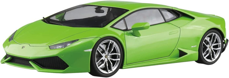 Aoshima 1/24 Pre-Painted No.4-A '14 Lamborghini Huracan Green Plastic Model