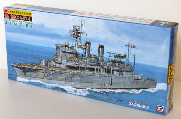 Pit-Road Skywave W-36 IJN Submarine Tender JINGEI 1/700 Scale Kit (4986470010649)