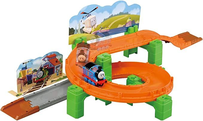 Takara Tomy Tomica Thomas & Friends Kuru Kuru Mountain Set Toy
