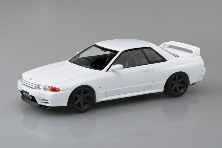 Aoshima The Snap Kit 1/32 Nissan R32 Skyline GT-R Custom Wheel (Crystal White) Plastic Model