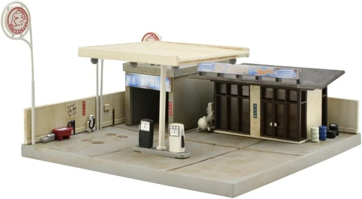 Tomytec (Building 184) Closed Gas Station B (N scale)
