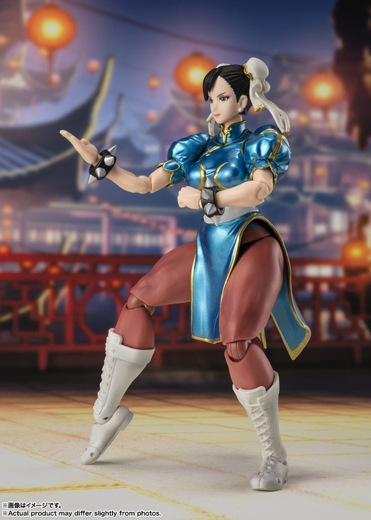 BANDAI SHFiguarts チュンリー OUTFIT 2 S.H.Figuarts Chun Li - Outfit 2 - Figure (Street Fighter)