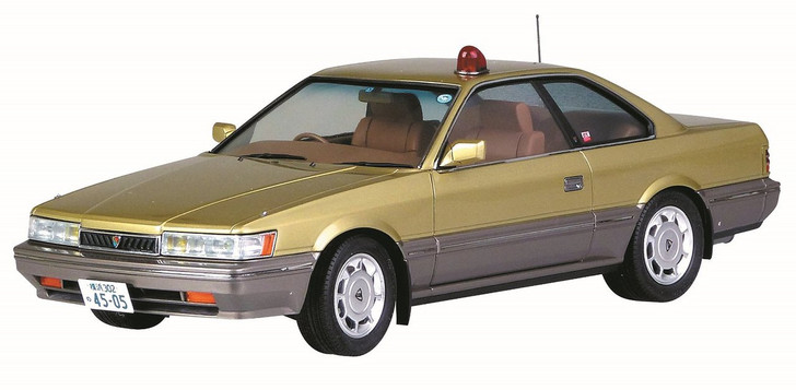 Aoshima 52174 Nissan F31 Leopard (Abunai Deka) DVD & Blu-ray Launch Package 1/24 (4905083052174)