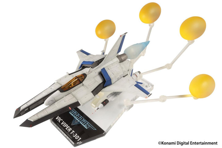 1/144 Vic Viper T-301 Complete Model (Gradius)