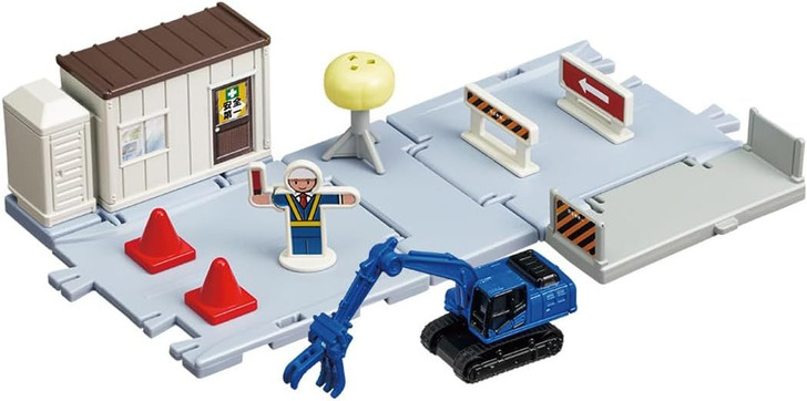 Takara Tomy Tomica Tomica Town Road Construction Site (with Tomica & Scene Parts) Mini Car Toy
