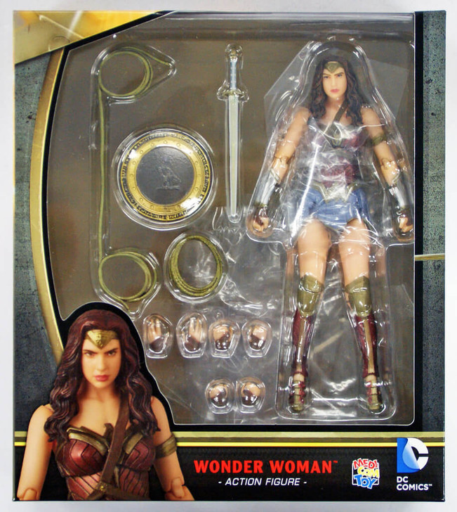 Medicom MAFEX 024 WONDER WOMAN from Batman V Superman Figure 4530956470245