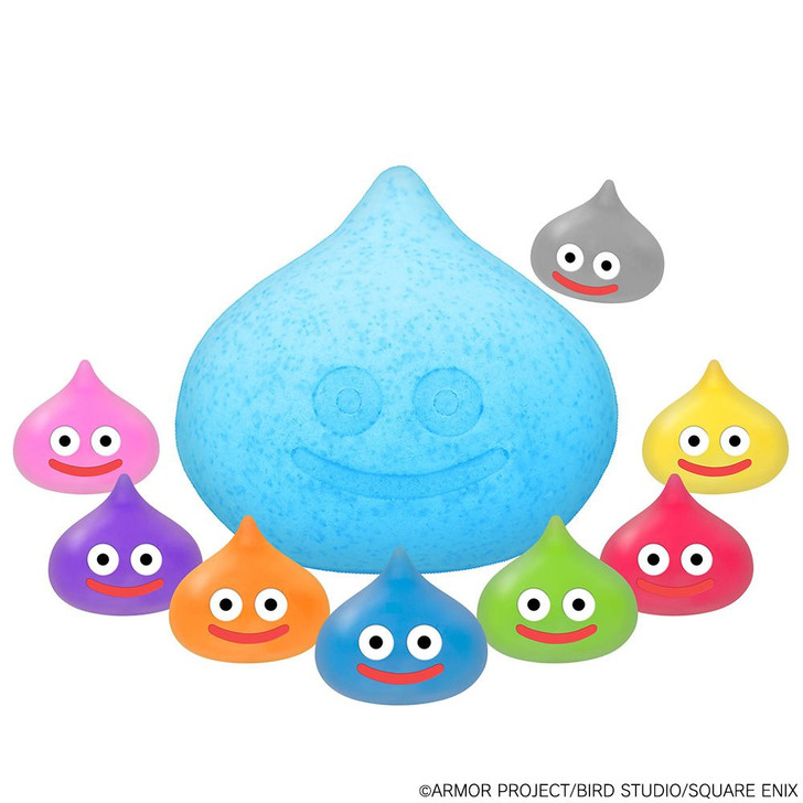 Square Enix Dragon Quest Walk: Bath Ball Figure Collection - Suramichi & Colorful Slimes (RANDOM SINGLE)