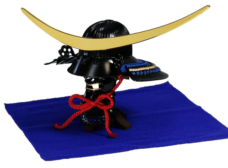Doyusha K6 Masamune Date Kabuto Samurai Armet Helmet 1/4 Scale Model Kit (4975406140697)