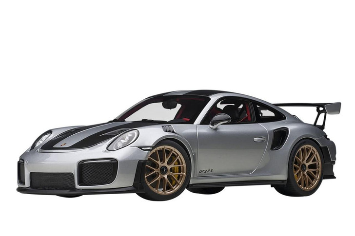  AUTOArt 1/18 Porsche 911 (991.2) GT2 RS Weissach Package (Silver/Carbon) Finished Model 