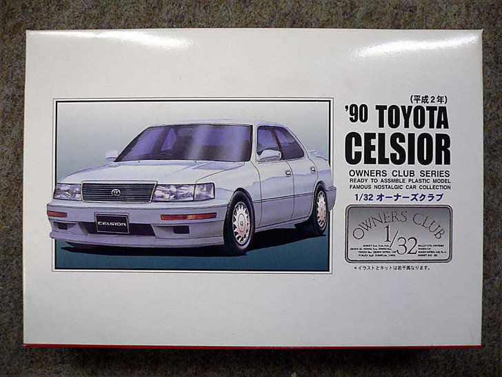 Arii Owners Club 1/32 53 1990 Toyota Celsior 1/32 Scale Kit (Microace) (4968279202531)