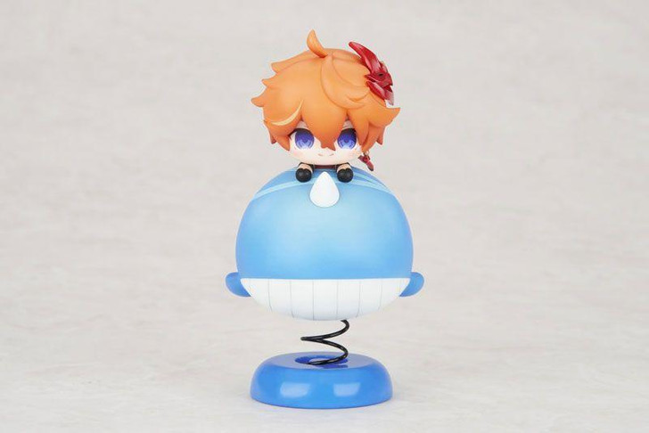 Chibi Character Swinging Stand: Genshin Impact - Tartaglia Figure