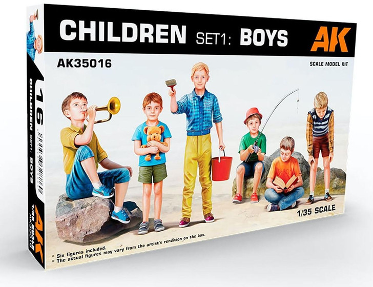  Platz 1/35 Child Figures (Boy) Set Plastic Model 