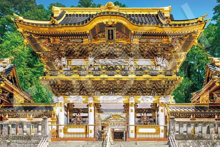 Epoch 22-106s Jigsaw Puzzle The Shrines and Temples of Nikko - Yomeimon (Japan) (2016 Small Pieces)