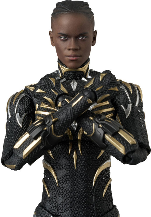 MAFEX BLACK PANTHER ブラックパンサー アクションフィギュア ワカンダよ、永遠に！ MAFEX ブラックパンサーがバージョン
