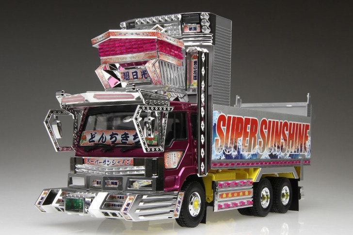 Aoshima Decoration Truck 1/32 Super Sunshine Plastic Model (Rerelease)
