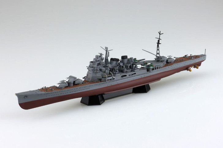 1/700 Ship Full Hull Model IJN Heavy Cruiser Takao 1944 Plastic