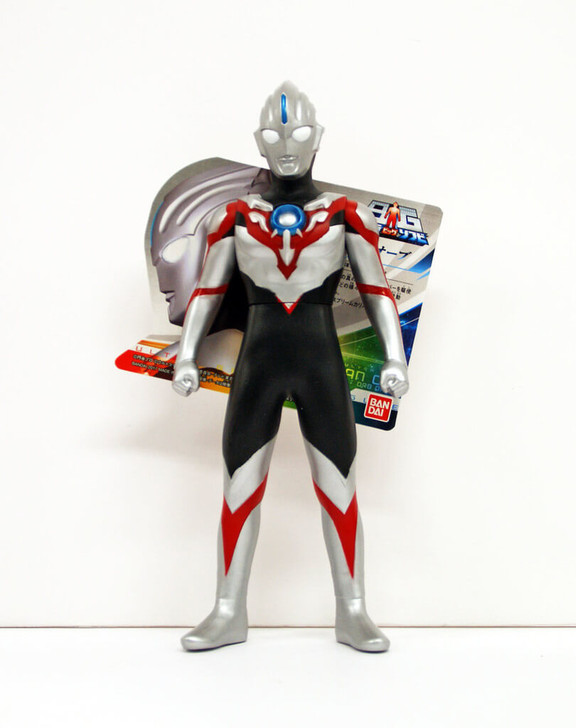 Bandai Ultra Big Series Ultraman Orb (Orb Origin) 9.0" Figure