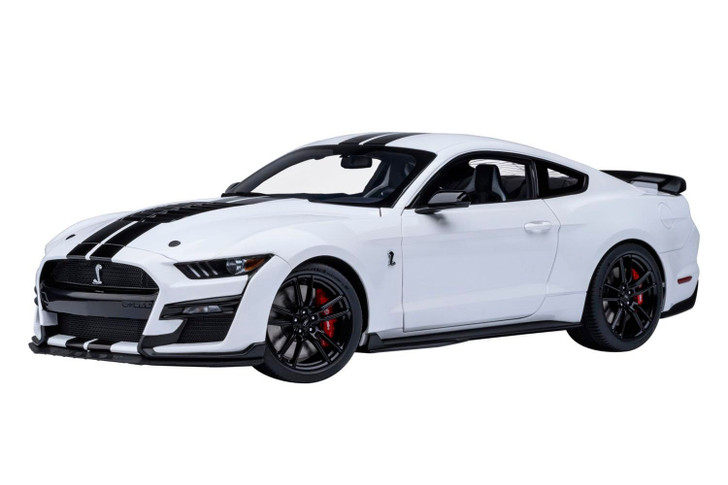 AUTOArt Autoart Ford Mustang Shelby GT500 White Black Stripe Preassembled 73095
