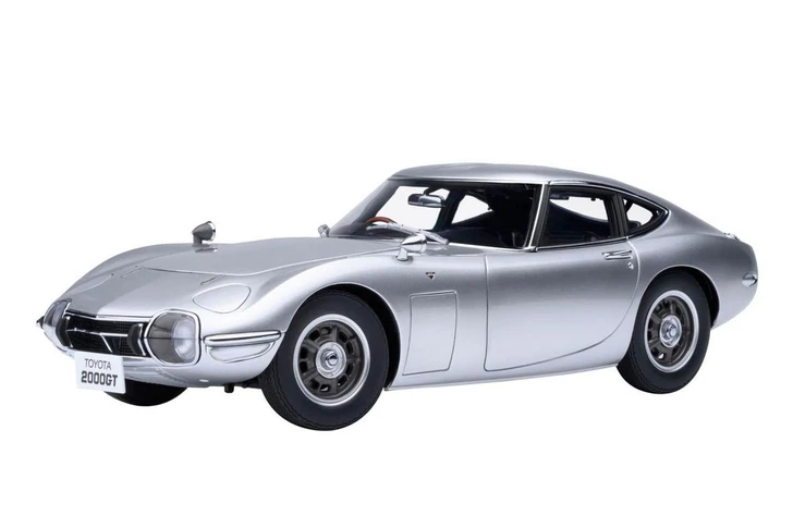  AUTOArt Autoart Toyota 2000GT 1967 Silver Finished Model 79548 