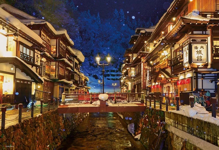 Jigsaw Puzzle - Made In Japan Beverly Ginzan Onsen In The Snow (300 Pieces)