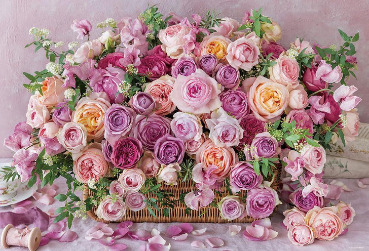 Beverly Jigsaw Puzzle Rosie's Heart-Fluttering Ensemble (1000 Pieces) 